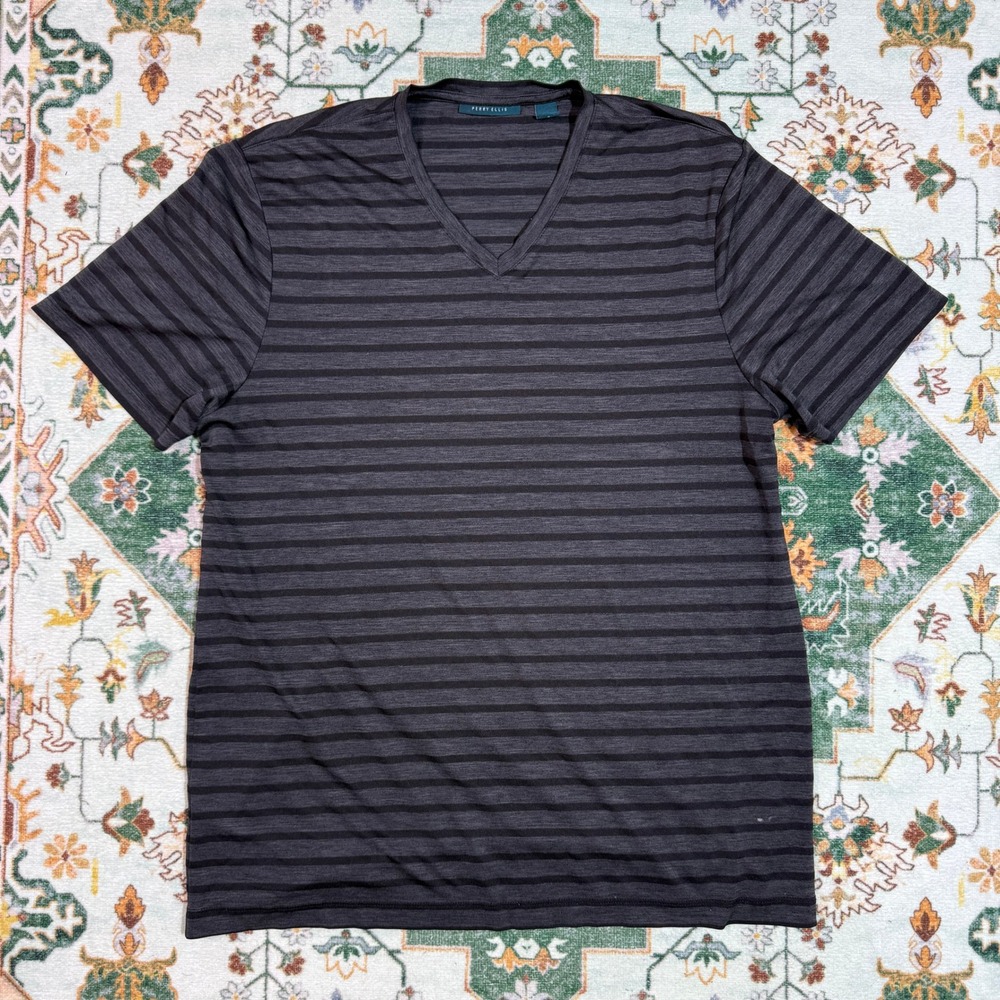 Perry Ellis‎ Mens Striped V Neck T-Shirt Casual Lightweight Top Gray L